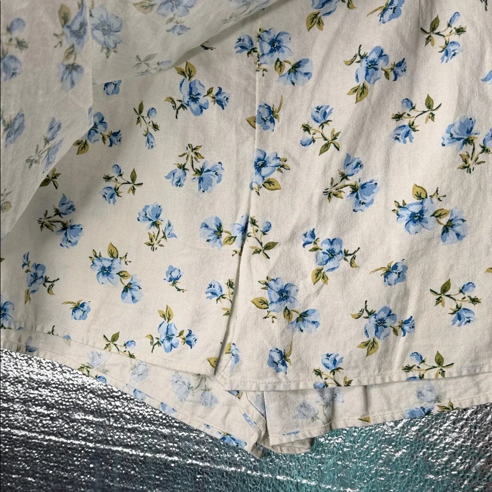 Old Navy Blue Floral Women's Skorts